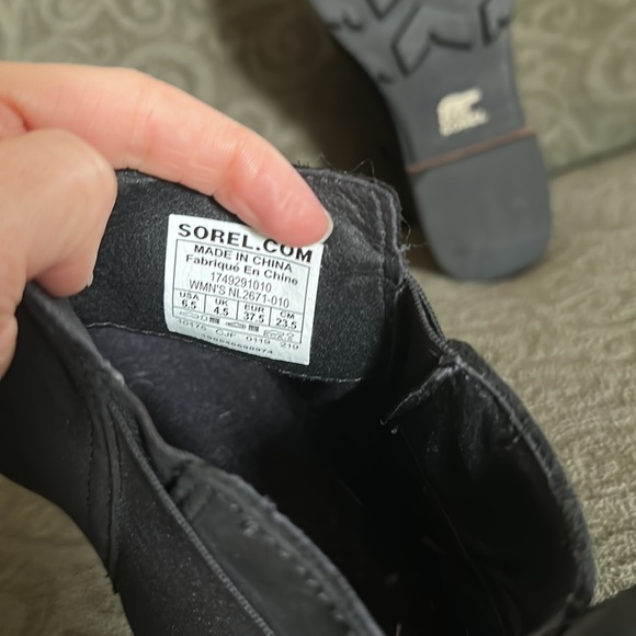 Women’s Sorel Emilie Chelsea Boots size 6.5!! - Picture 6 of 6